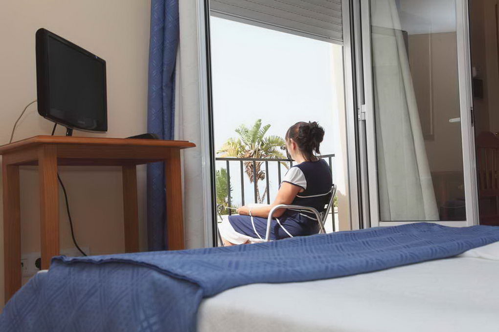 Hotel Al-Andalus Nerja Buitenkant foto