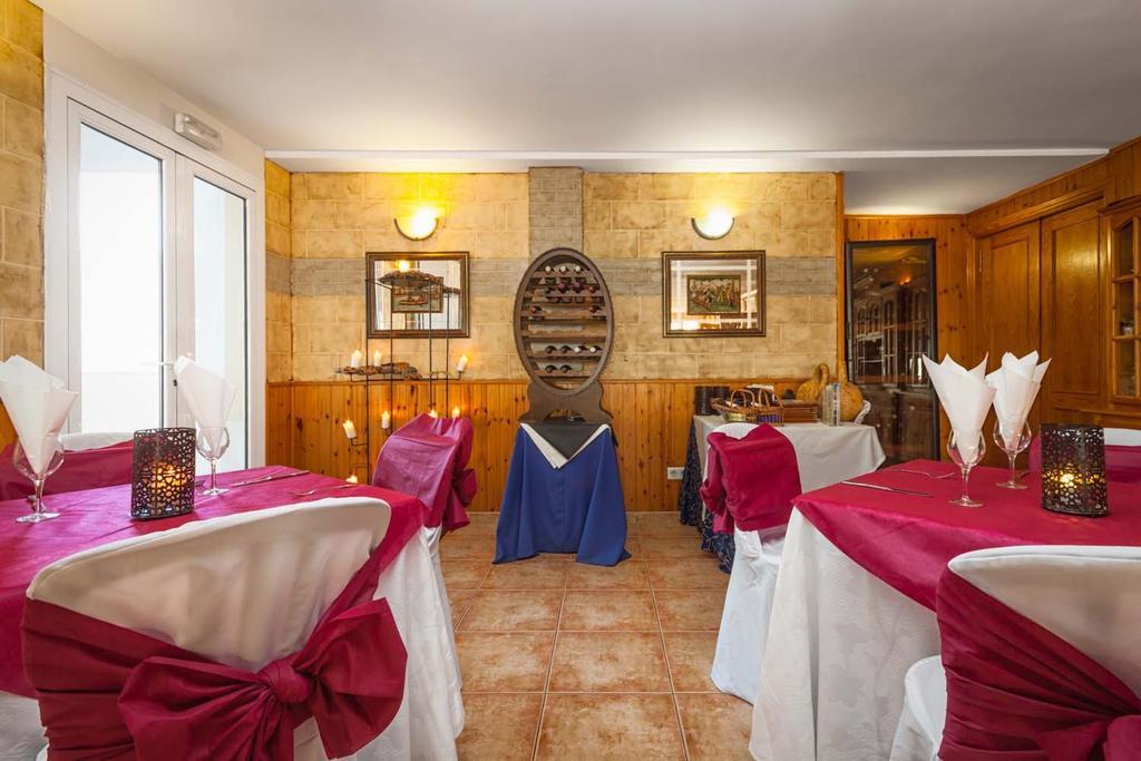 Hotel Al-Andalus Nerja Buitenkant foto